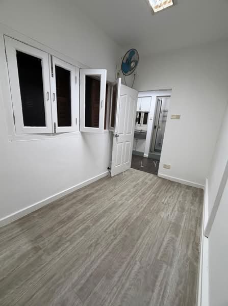Tanjong Pagar Road, , 1,451 sqft, Shop / Shophouse For Rent, by Gwendolyn Yap, 500097308 - Interior - CommercialGuru.com.sg