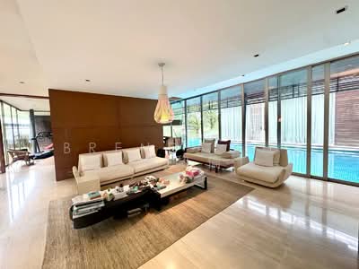 For Sale - BRENDA ZEE ✧ 945O9938 ✧ Thomson / Caldecott Vicinity ✧ GCB with Pool & Lift