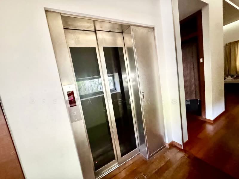 BRENDA ZEE ✧ 945O9938 ✧ Thomson / Caldecott Vicinity ✧ GCB with Pool & Lift Good Class Bungalow For Sale at S$ 30,000,000 | PropertyGuru Singapore - Home Lift