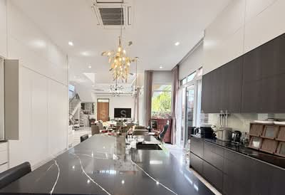 For Sale - ⭐️Eminence Landed⭐️Reno 3.5 Storey Semi-D @ 3.5 Storey Semi D @ Keris / Frankel estate