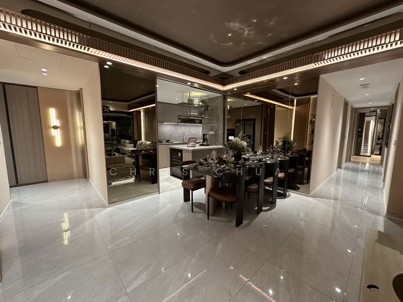 PARKTOWN Residence Condominium For Sale at S$ 2,605,000 | PropertyGuru Singapore - Kitchen