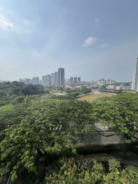 81 Commonwealth Close HDB Flat For Sale at S$ 350,000 | PropertyGuru Singapore