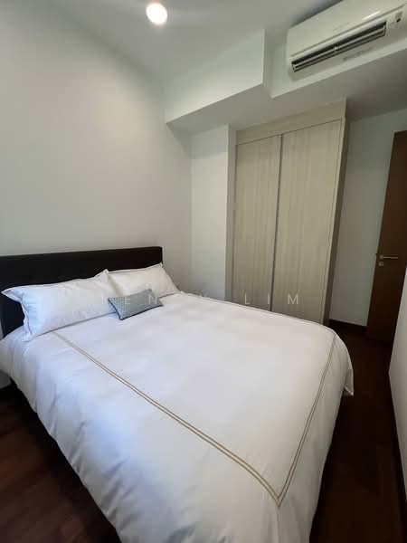 Greenwood Mews Cluster House For Sale at S$ 4,320,000 | PropertyGuru Singapore - Bedroom