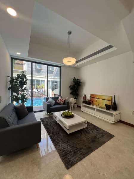 Greenwood Mews Cluster House For Sale at S$ 4,320,000 | PropertyGuru Singapore - Living Room