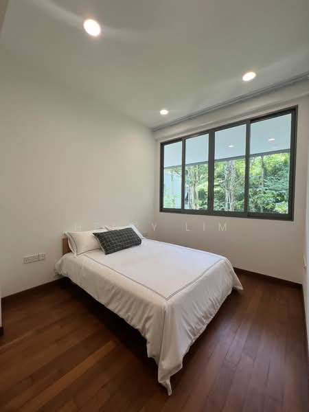 Greenwood Mews Cluster House For Sale at S$ 4,320,000 | PropertyGuru Singapore - Bedroom