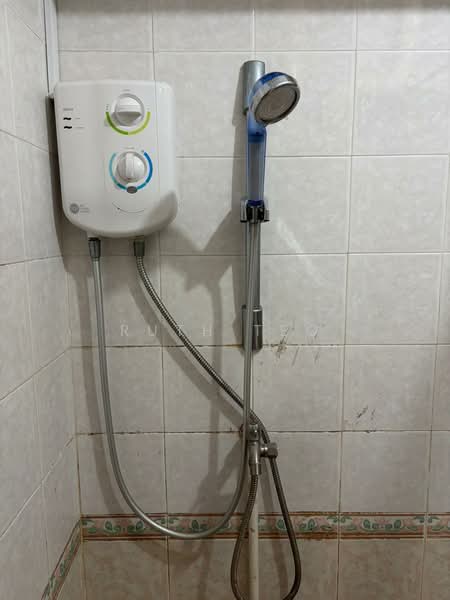 979B Buangkok Crescent, 979B Buangkok Crescent, Room Rental, 130 sqft, HDB Flat For Rent, by Ruth Teo, 500097360 - PropertyGuru.com.sg