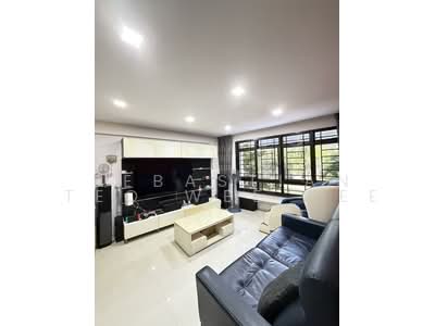 For Sale - 492 Admiralty Link