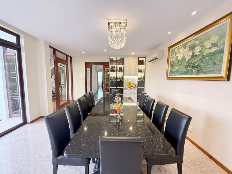 Pinewood grove Detached House For Sale at S$ 5,600,000 | PropertyGuru Singapore - Dining Room