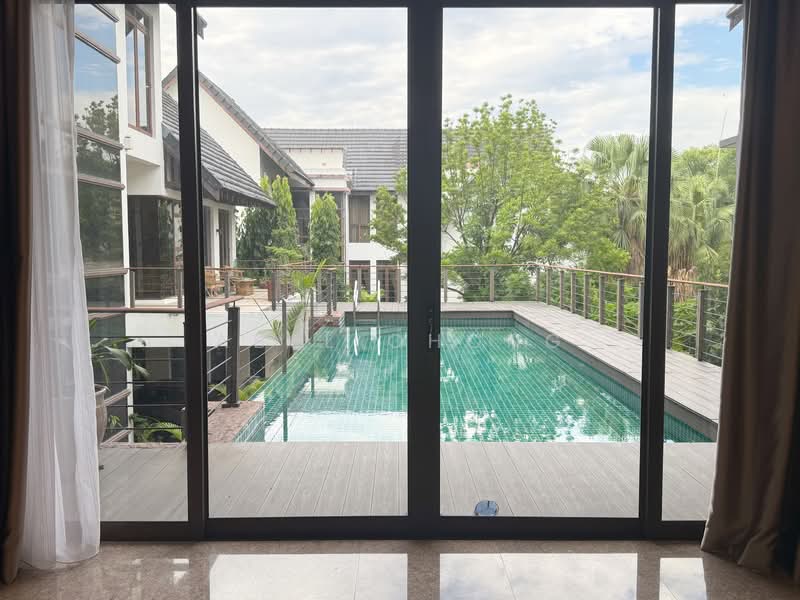 Pinewood grove Detached House For Sale at S$ 5,600,000 | PropertyGuru Singapore - Exterior