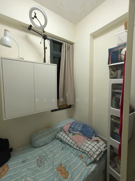 East Meadows, 30 Tanah Merah Kechil Road, Room Rental, 200 sqft, Condominium For Rent, by Alan Huy, 500097379 - Bedroom - PropertyGuru.com.sg