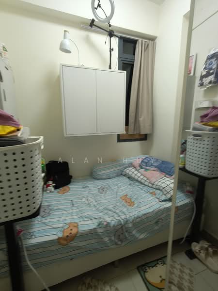 East Meadows, 30 Tanah Merah Kechil Road, Room Rental, 200 sqft, Condominium For Rent, by Alan Huy, 500097379 - Bedroom - PropertyGuru.com.sg