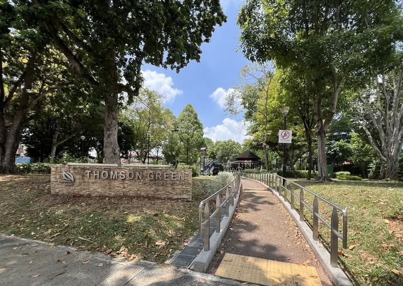 Thomson Hill Estate Terraced House For Sale at S$ 4,650,000 | PropertyGuru Singapore - Exterior