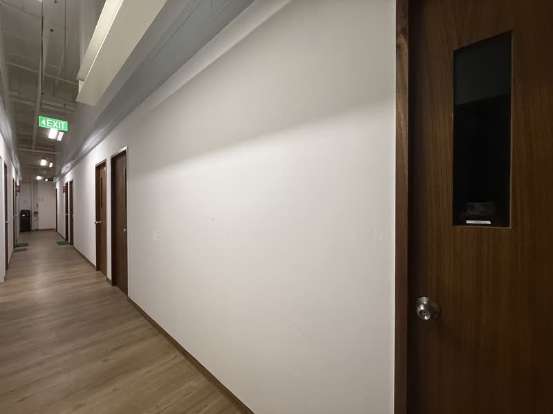 Paya Ubi Industrial Park, 53 Ubi Avenue 1, 5,683 sqft, Light Industrial (B1) For Sale, by Evelyn Tan, 500097396 - Corridor - CommercialGuru.com.sg