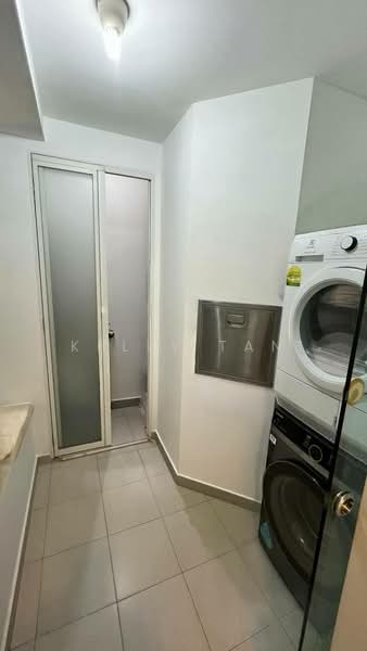 Hillvista Condominium For Sale at S$ 1,650,000 | PropertyGuru Singapore - Interior