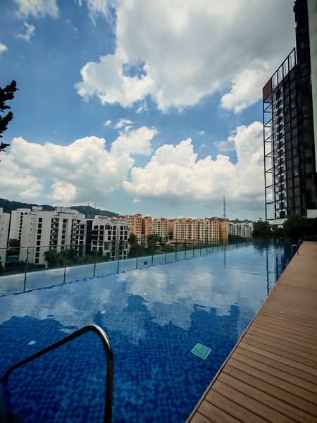 The Hillier Condominium For Sale at S$ 1,480,000 | PropertyGuru Singapore - Pool