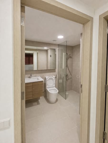 Treasure at Tampines Condominium For Sale at S$ 1,080,000 | PropertyGuru Singapore - Bathroom
