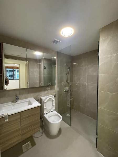 Treasure at Tampines, 43 Tampines Lane, 2 Bedrooms, 581 sqft, Condominium For Sale, by Zion Zhao 赵峻慷, 500097415 - Bathroom - PropertyGuru.com.sg