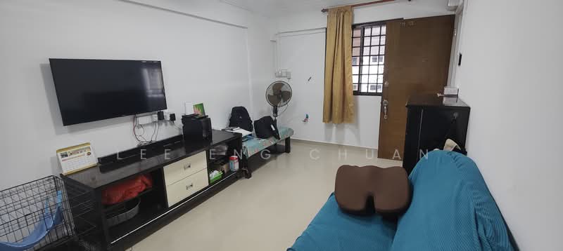 228 Bukit Batok Central, 228 Bukit Batok Central, Room Rental, 121 sqft, HDB Flat For Rent, by Lee Eng Chuan, 500097441 - Living Room - PropertyGuru.com.sg