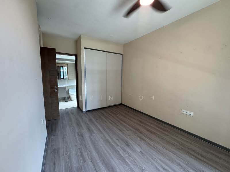 The Topiary Executive Condominium For Sale at S$ 2,128,000 | PropertyGuru Singapore - Bedroom