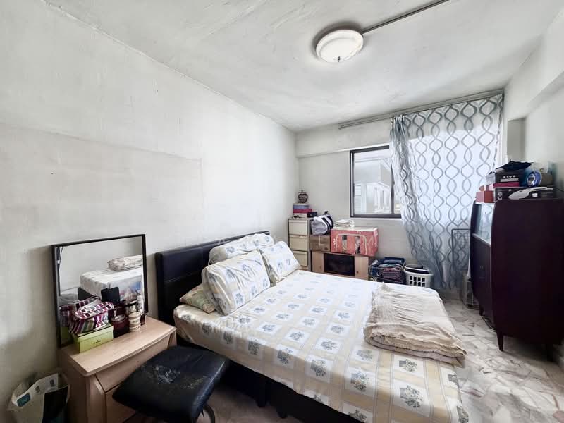 170 Bedok South Road HDB Flat For Sale at S$ 638,888 | PropertyGuru Singapore - Bedroom