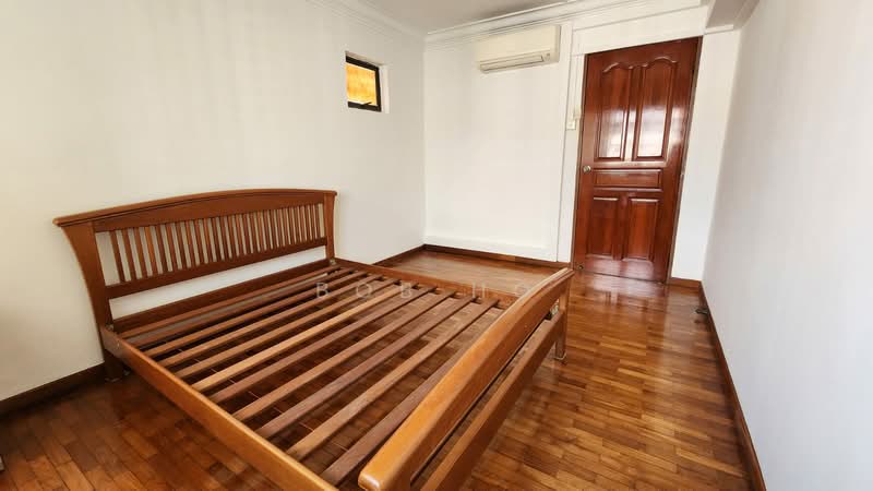 298 Tampines Street 22 HDB Flat For Sale at S$ 760,000 | PropertyGuru Singapore - Bedroom