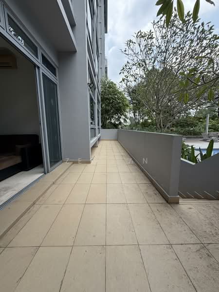 Viz at Holland, 221 Queensway, 2 Bedrooms, 1,130 sqft, Condominium For Rent, by Zen Tan, 500097479 - Balcony - PropertyGuru.com.sg