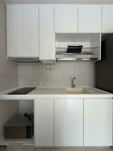 Viz at Holland, 221 Queensway, 2 Bedrooms, 1,130 sqft, Condominium For Rent, by Zen Tan, 500097479 - Kitchen - PropertyGuru.com.sg