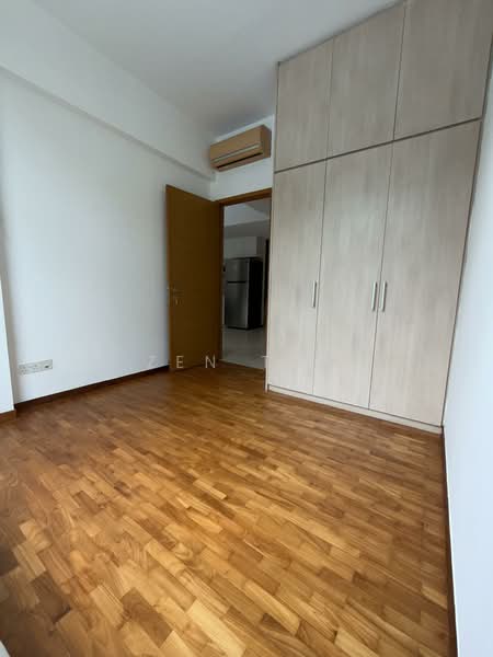 Viz at Holland, 221 Queensway, 2 Bedrooms, 1,130 sqft, Condominium For Rent, by Zen Tan, 500097479 - Common Bedroom - PropertyGuru.com.sg