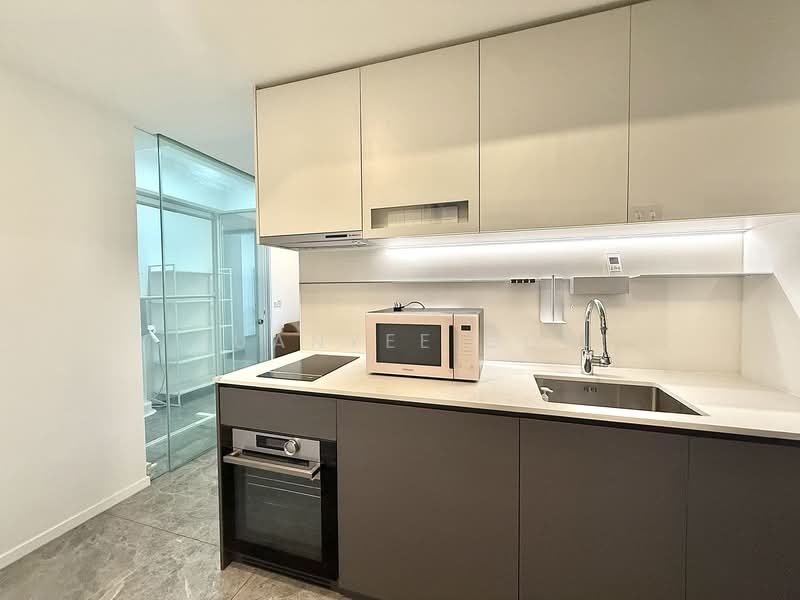 The M, 36 Middle Road, 2 Bedrooms, 753 sqft, Condominium For Rent, by Kuanyee Goh, 500097481 - Kitchen - PropertyGuru.com.sg