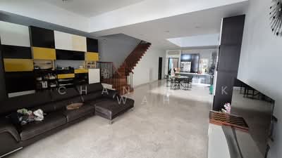 For Sale - Luxus Hills