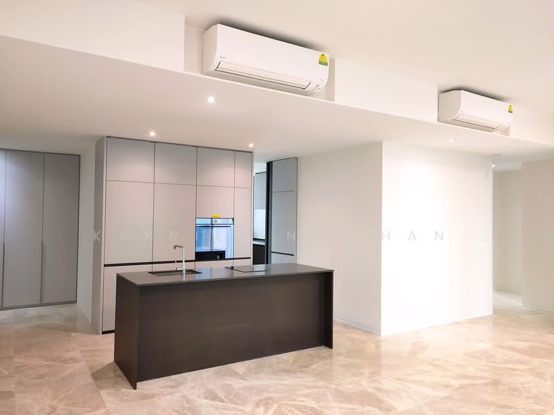 Amber Park Condominium For Sale at S$ 4,700,000 | PropertyGuru Singapore - Dry Kitchen