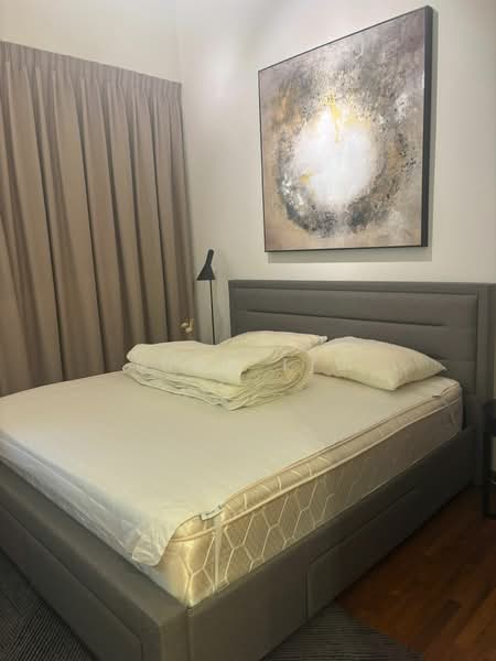 Pollen & Bleu Condominium For Sale at S$ 2,000,000 | PropertyGuru Singapore - Bedroom