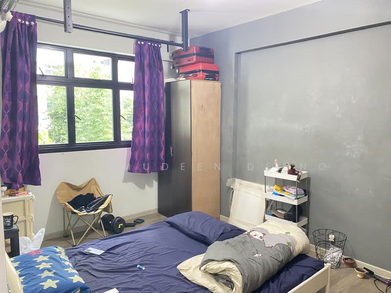 808C Choa Chu Kang Avenue 1 HDB Flat For Sale at S$ 550,000 | PropertyGuru Singapore - Bedroom