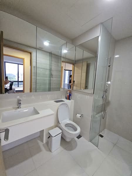 d'Leedon (Former Farrer Court), 7 Leedon Heights, 2 Bedrooms, 1,076 sqft, Condominium For Rent, by Calvin Chua, 500097513 - Bathroom - PropertyGuru.com.sg