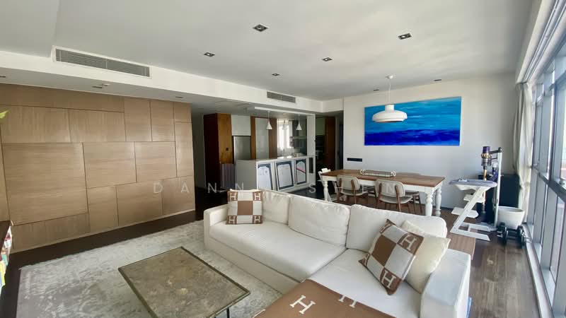 Icon Apartment For Sale at S$ 2,500,000 | PropertyGuru Singapore - Living Room