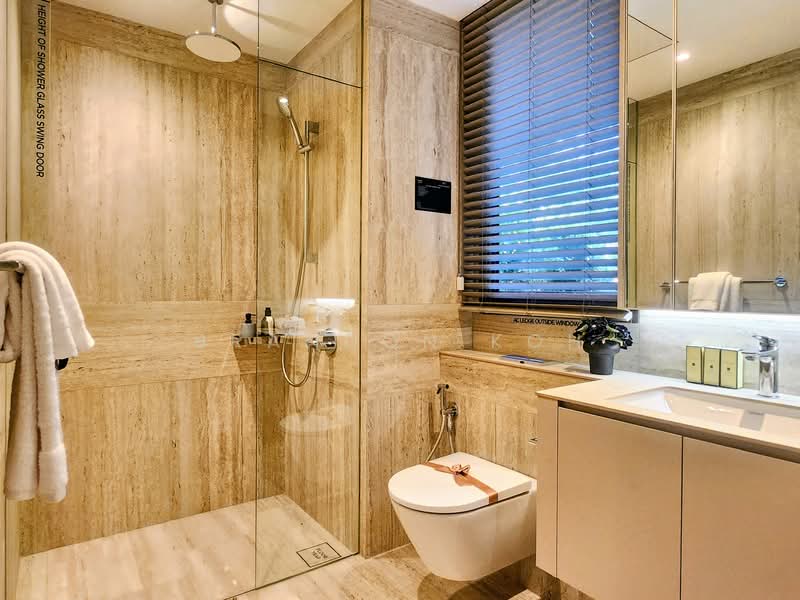 River Modern Condominium For Sale at S$ 3,231,000 | PropertyGuru Singapore - Master Bathroom