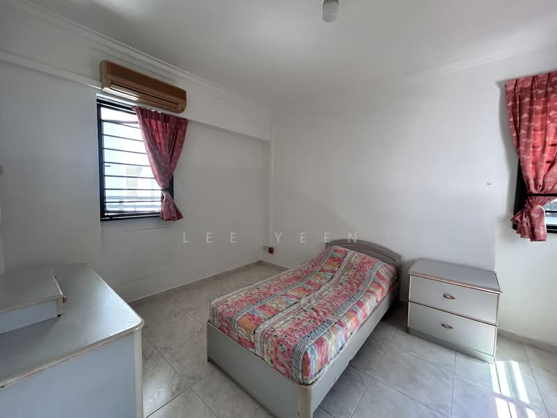 105 Rivervale Walk HDB Flat For Sale at S$ 625,000 | PropertyGuru Singapore - Bedroom