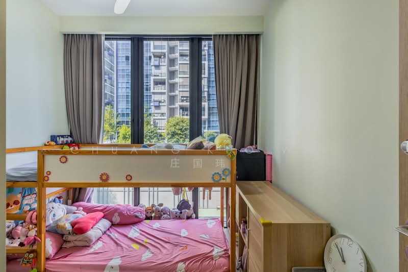 1km to Poi Ching & St Hilda's Pri Sch. High Rental Yield! Condominium For Sale at S$ 1,718,000 | PropertyGuru Singapore - Bedroom