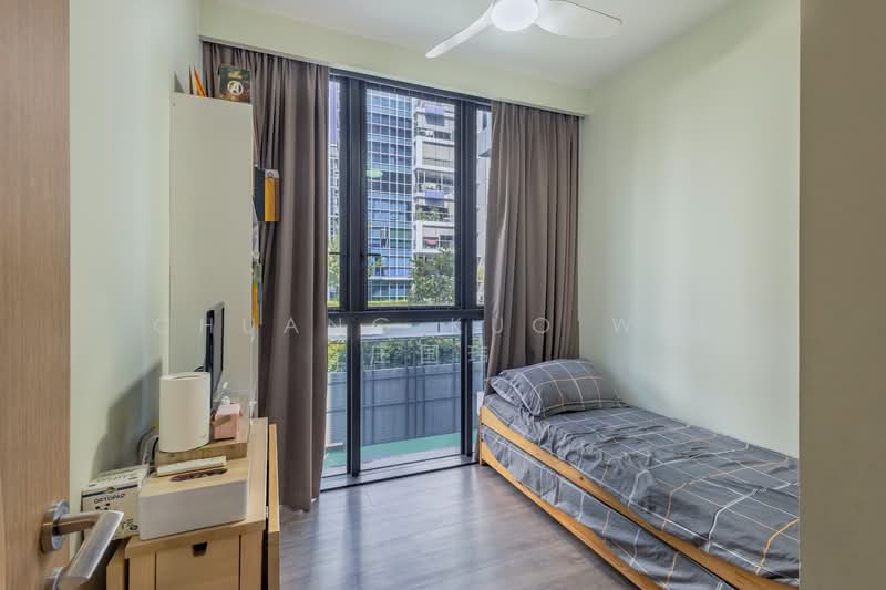 1km to Poi Ching & St Hilda's Pri Sch. High Rental Yield! Condominium For Sale at S$ 1,718,000 | PropertyGuru Singapore - Bedroom