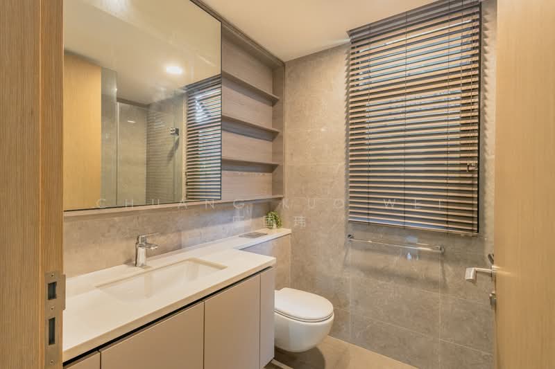 1km to Poi Ching & St Hilda's Pri Sch. High Rental Yield! Condominium For Sale at S$ 1,718,000 | PropertyGuru Singapore - Bathroom