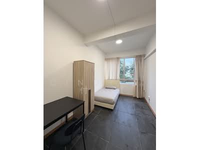 For Rent - Cheap Bedroom near Kembangan MRT