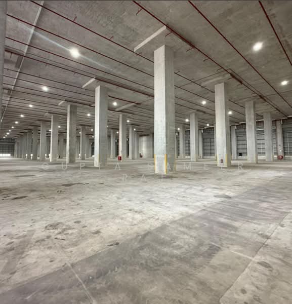 4 Pandan Crecent, , 92,499 sqft, Warehouse For Rent, by Gupta Sameer Raj, 500097567 - Interior - CommercialGuru.com.sg