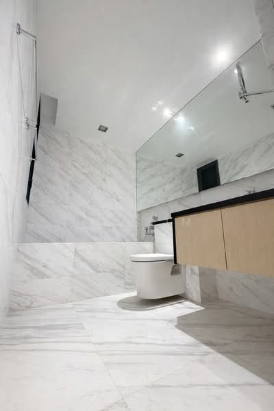 The Arte Condominium For Sale at S$ 2,500,000 | PropertyGuru Singapore - Bathroom