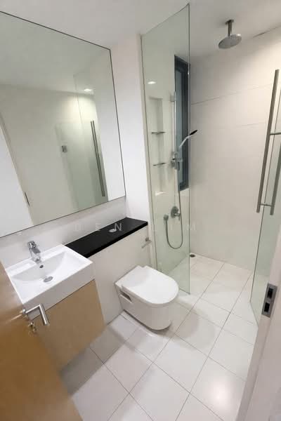 The Arte Condominium For Sale at S$ 2,500,000 | PropertyGuru Singapore - Bathroom
