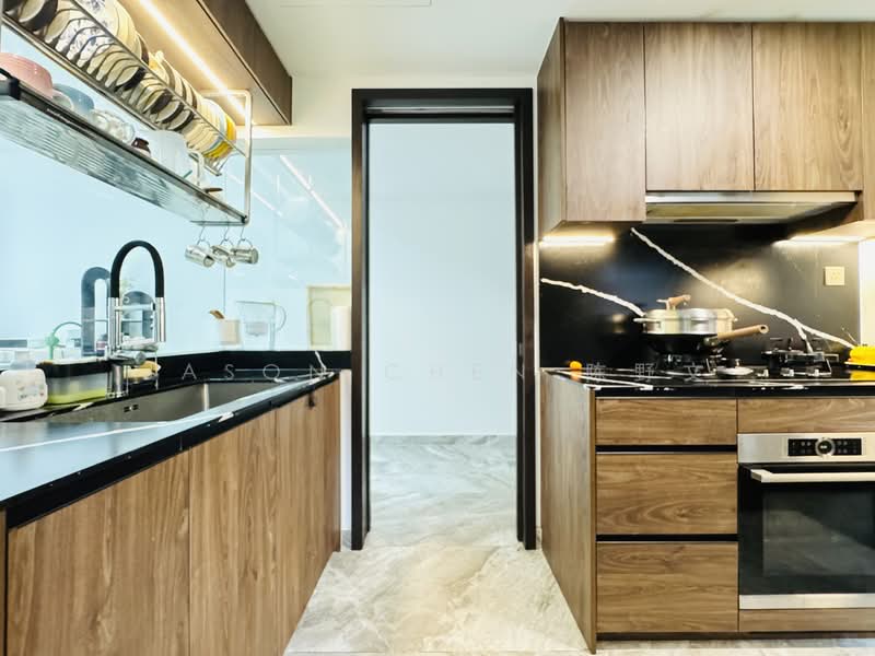 The Commodore Condominium For Sale at S$ 1,850,000 | PropertyGuru Singapore - Kitchen
