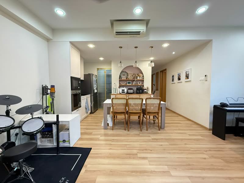 Starville, 66 Lengkong Tiga, 3 Bedrooms, 1,217 sqft, Condominium For Sale, by Kavin Kuah, 500097584 - Kitchen - PropertyGuru.com.sg