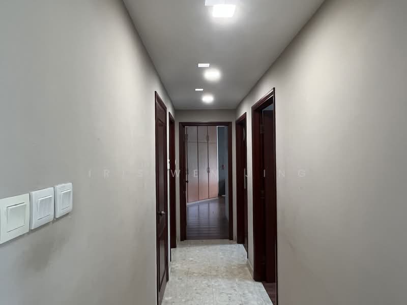 Yew Mei Green Condominium For Sale at S$ 1,420,000 | PropertyGuru Singapore - Corridor