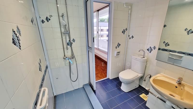 Chancery Court, 36E Dunearn Road, 3 Bedrooms, 2,034 sqft, Condominium For Rent, by Lawrence Hong, 500097591 - Bathroom - PropertyGuru.com.sg