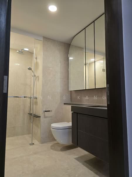 Avenue South Residence Condominium For Sale at S$ 1,128,000 | PropertyGuru Singapore - Bathroom