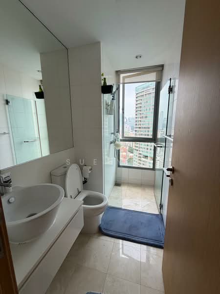 Urbana, 1 River Valley Close, 2 Bedrooms, 1,012 sqft, Condominium For Rent, by Sue Yap, 500097598 - Common Bathroom - PropertyGuru.com.sg